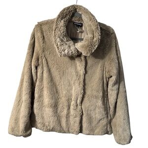 Patagonia Pelage Jacket in El Cap Khaki